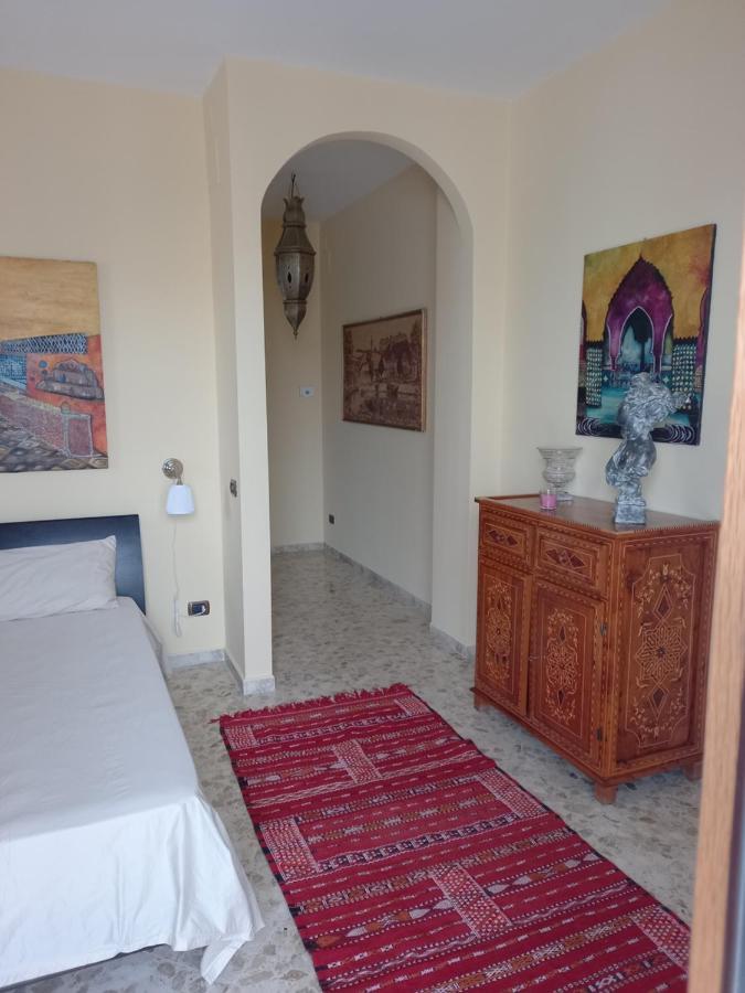 Confortevole Bari Extérieur photo