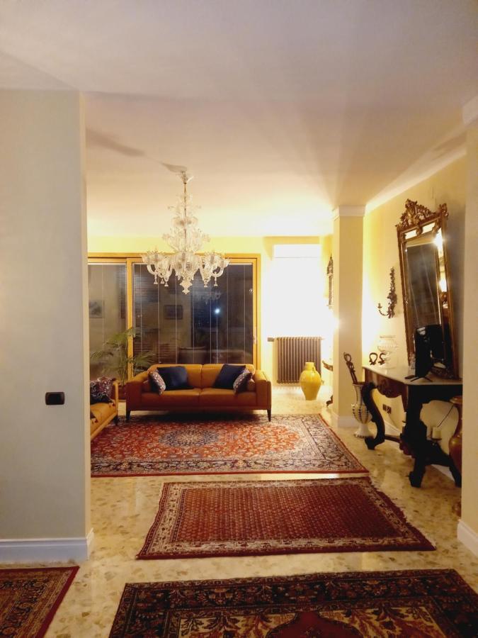 Confortevole Bari Extérieur photo
