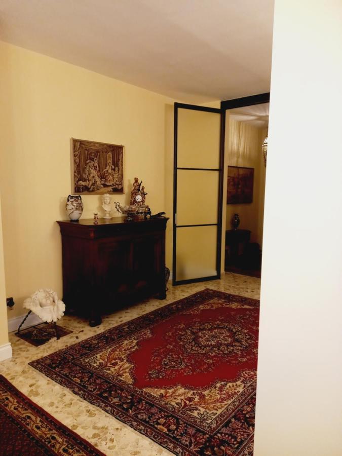 Confortevole Bari Extérieur photo